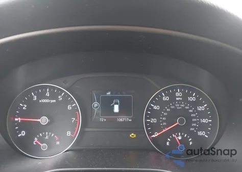 2017 Kia Sportage Lx z USA, uszkodzony, nr VIN KNDPM3ACXH7054986